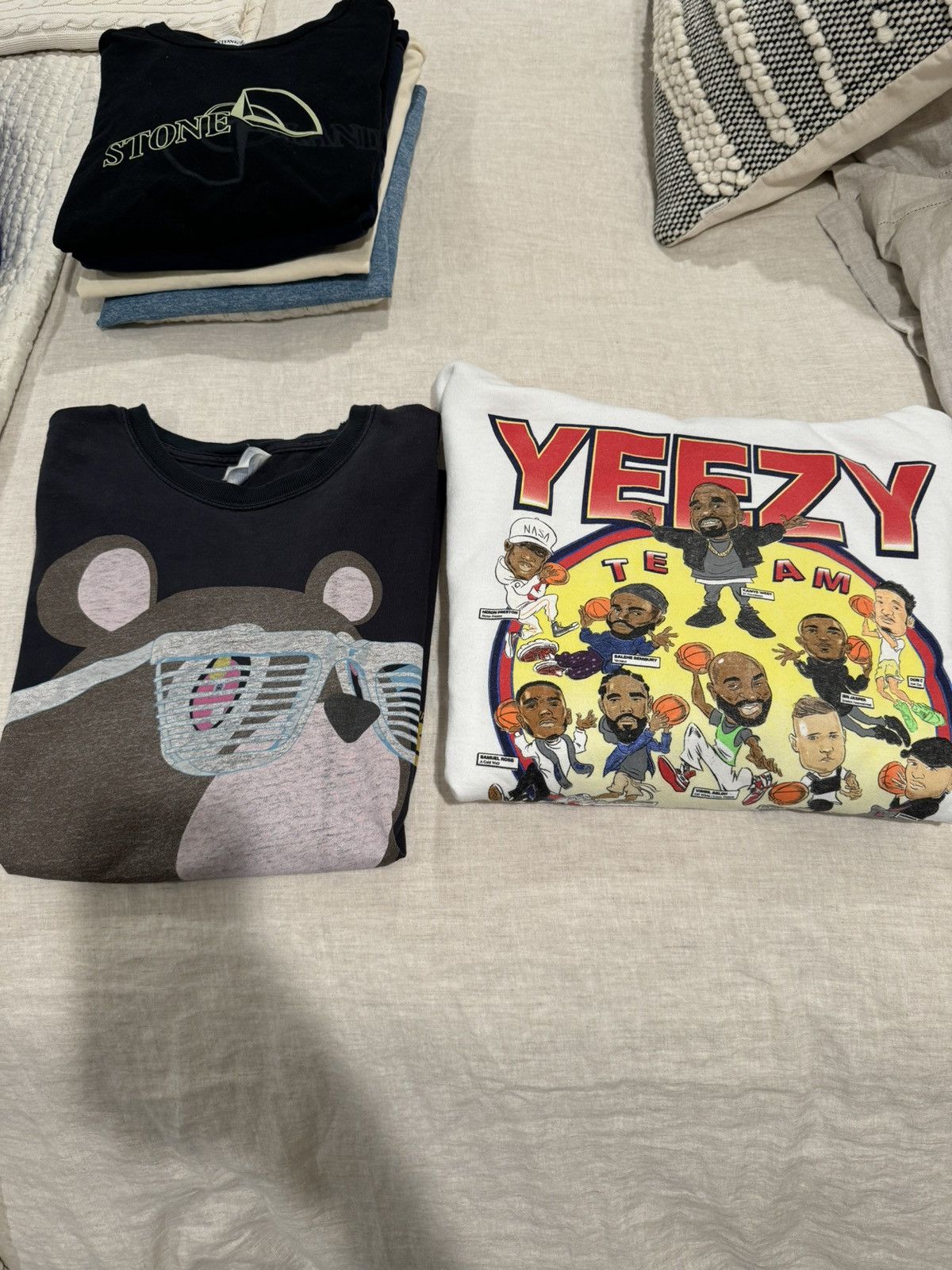 Vintage Kanye Tee/Hoodie Bundle Size US M / EU 48-50 / 2 - 1 Thumbnail