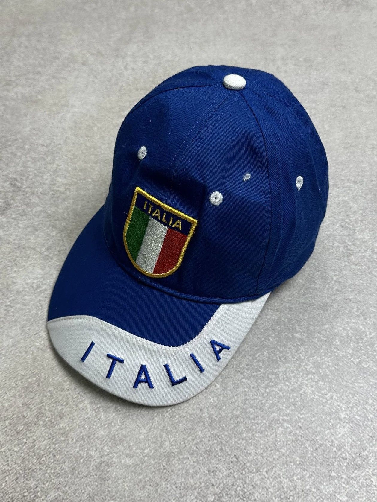 Vintage Vintage 90s Italia Spellout Y2K Cap Os Size ONE SIZE - 2 Thumbnail