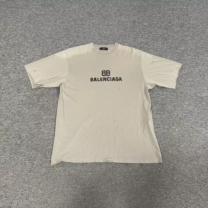 Balenciaga Balenciaga Mosaic fuzzy letter printed short sleeve T-shir Size US XXS / EU 40 - 1 Thumbnail