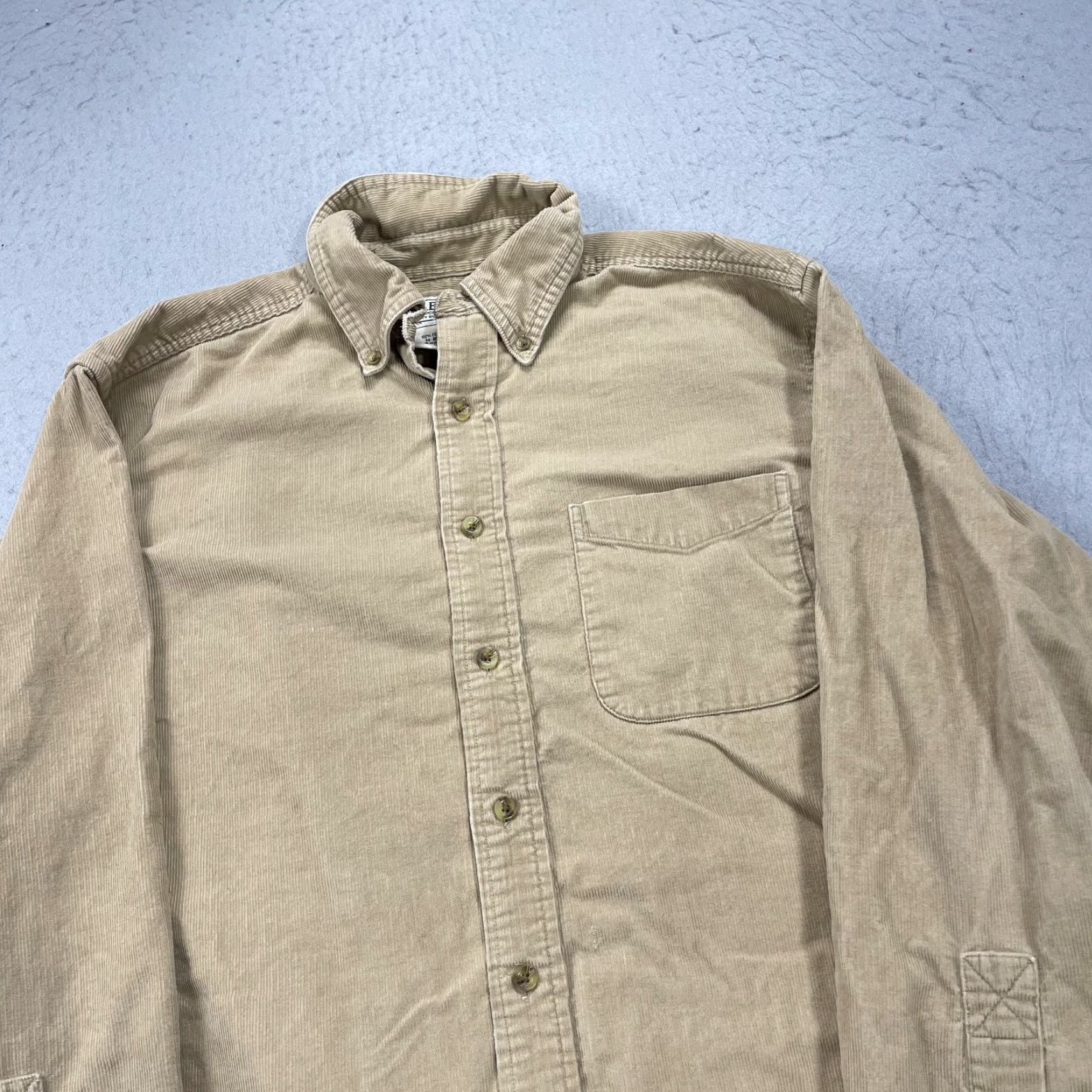 Vintage LL Bean Shirt Mens Medium Brown Corduroy Cotton Long Sleeve Casual Button Size US M / EU 48-50 / 2 - 3 Thumbnail
