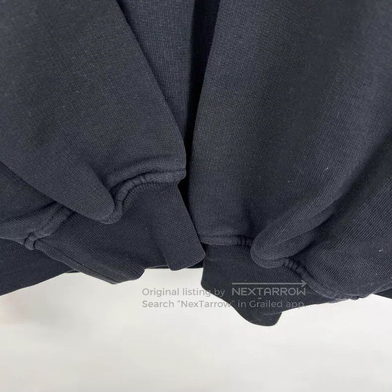 Balenciaga Balenciaga Embroidered black round neck sweatshirt Size US L / EU 52-54 / 3 - 7 Thumbnail