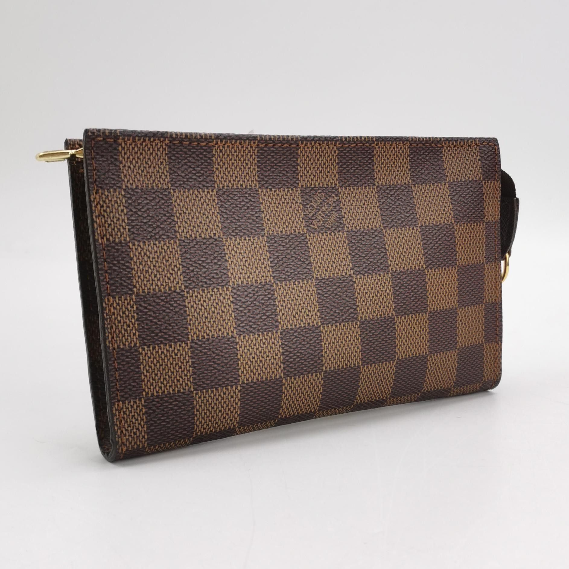 Louis Vuitton Louis Vuitton (LV) toiletry bag checkerboard clutch -y2506 Size ONE SIZE - 1 Thumbnail