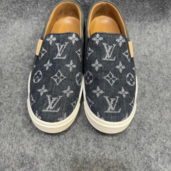 Louis Vuitton Louis Vuitton Slip-On Casual Shoes for Women -2508 Size US 6 / IT 36 - 6 Thumbnail