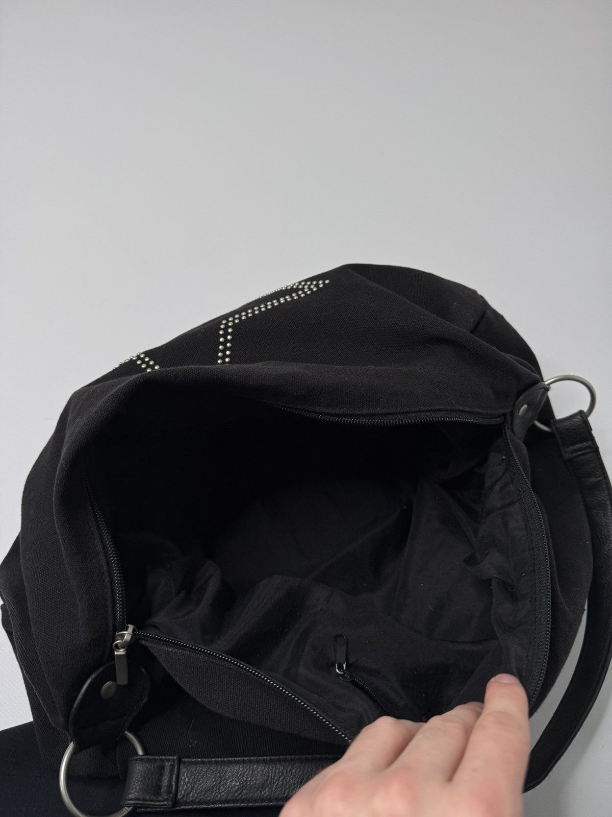 Vintage Vintage avant garde black star bag y2k studded 00s archive Size ONE SIZE - 6 Thumbnail