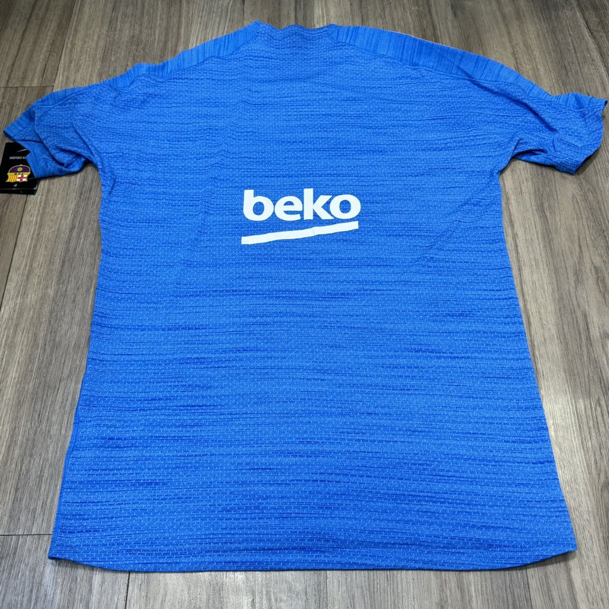 Nike Barcelona 15/16 training shirt (bnwt) Size US L / EU 52-54 / 3 - 2 Thumbnail