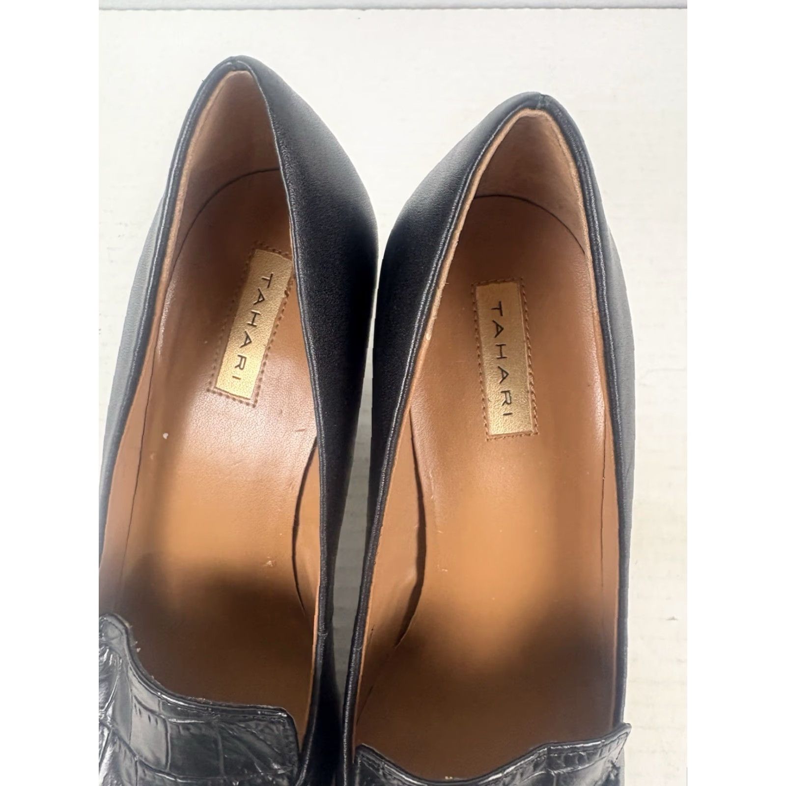 Vintage VINTAGE Tahari Fury Leather Block Heel Shoes Women’s Size 8M Black Stylish Modern Size US 8 / IT 38 - 3 Thumbnail