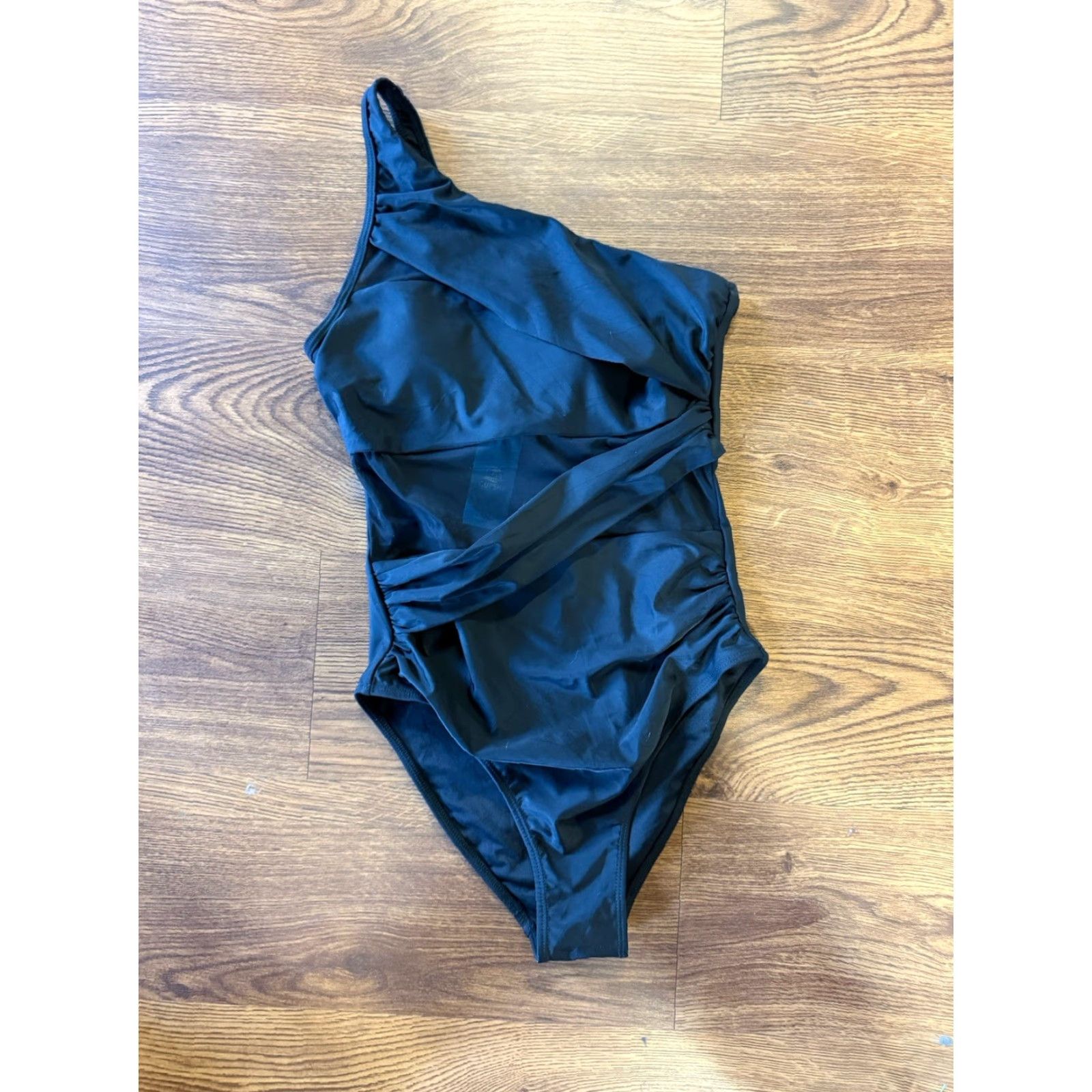 Vintage Cupshe Womens Black Onepiece Swimsuit Size Medium NWT Size ONE SIZE - 2 Thumbnail