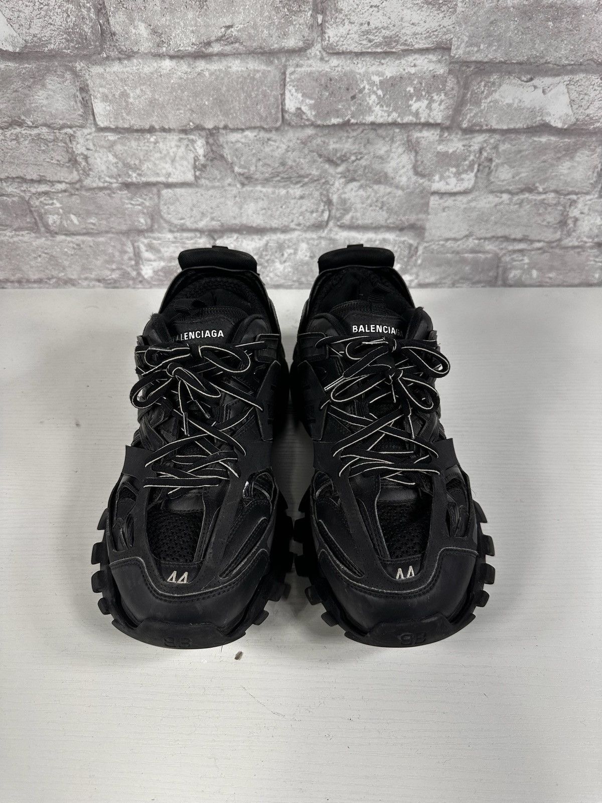 Balenciaga Balenciaga Tracks Size 11US/44EU Size US 11 / EU 44 - 3 Thumbnail