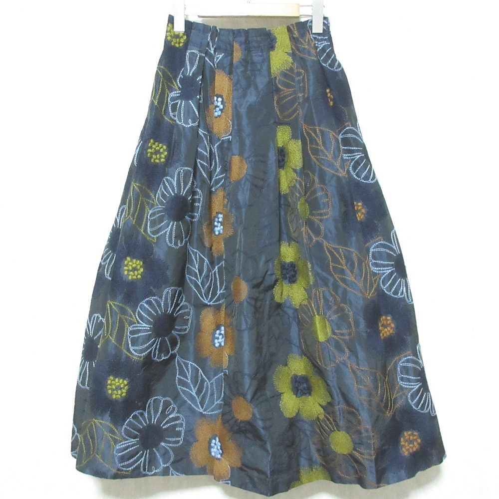 Other Other CABaN Floral Embroidery Taffeta Skirt Textile Skirts 39-05-44-05004 DUTY FREE for USA Size ONE SIZE - 1 Thumbnail