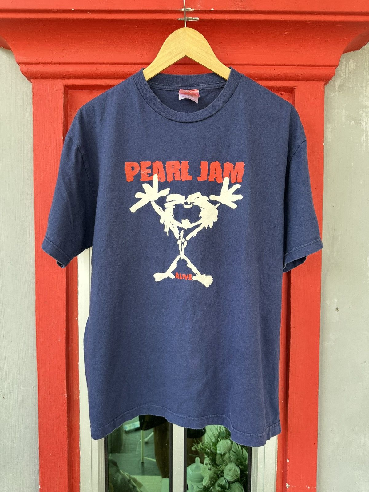 Band Tees Vintage 90s Pearl Jam Alive Tee Size US L / EU 52-54 / 3 - 1 Thumbnail