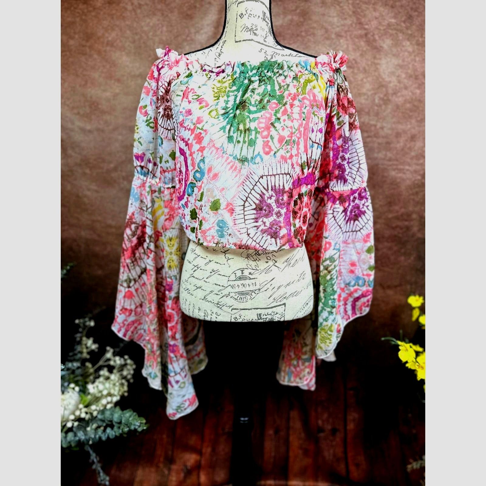 Other Live 4 Truth Floral Crop Top with Exaggerated Bell Sleeves S Size S / US 4 / IT 40 - 5 Thumbnail