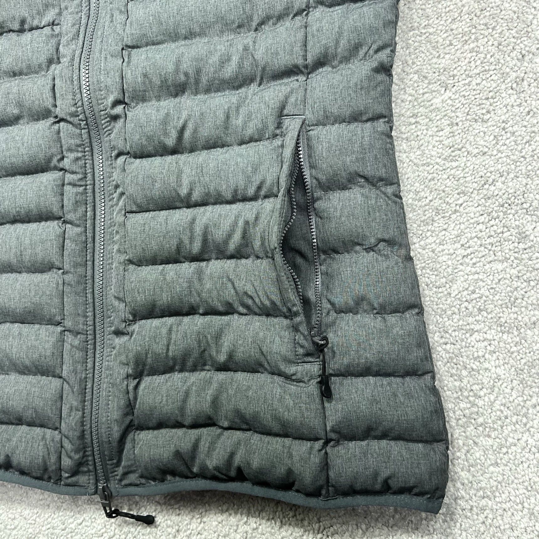 Gymshark Gymshark Jacket Women’s L Gray Full Zip Hood Insulated Pockets Size L / US 10 / IT 46 - 7 Thumbnail
