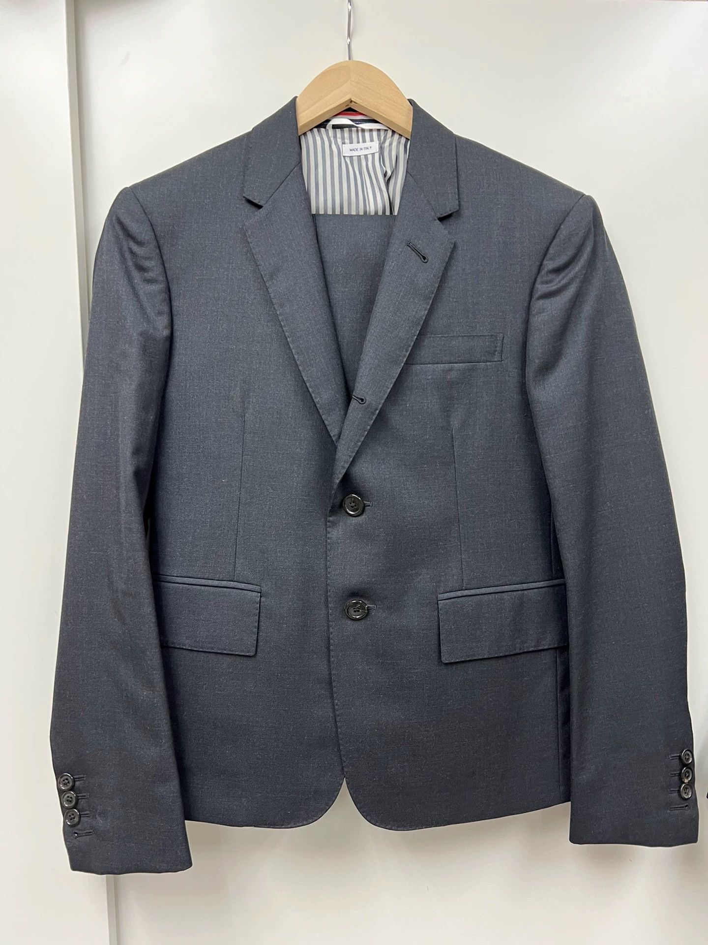 Thom Browne Thom Browne Women's Charcoal Blazer & Pants Size 0 New Size 36S - 1 Thumbnail