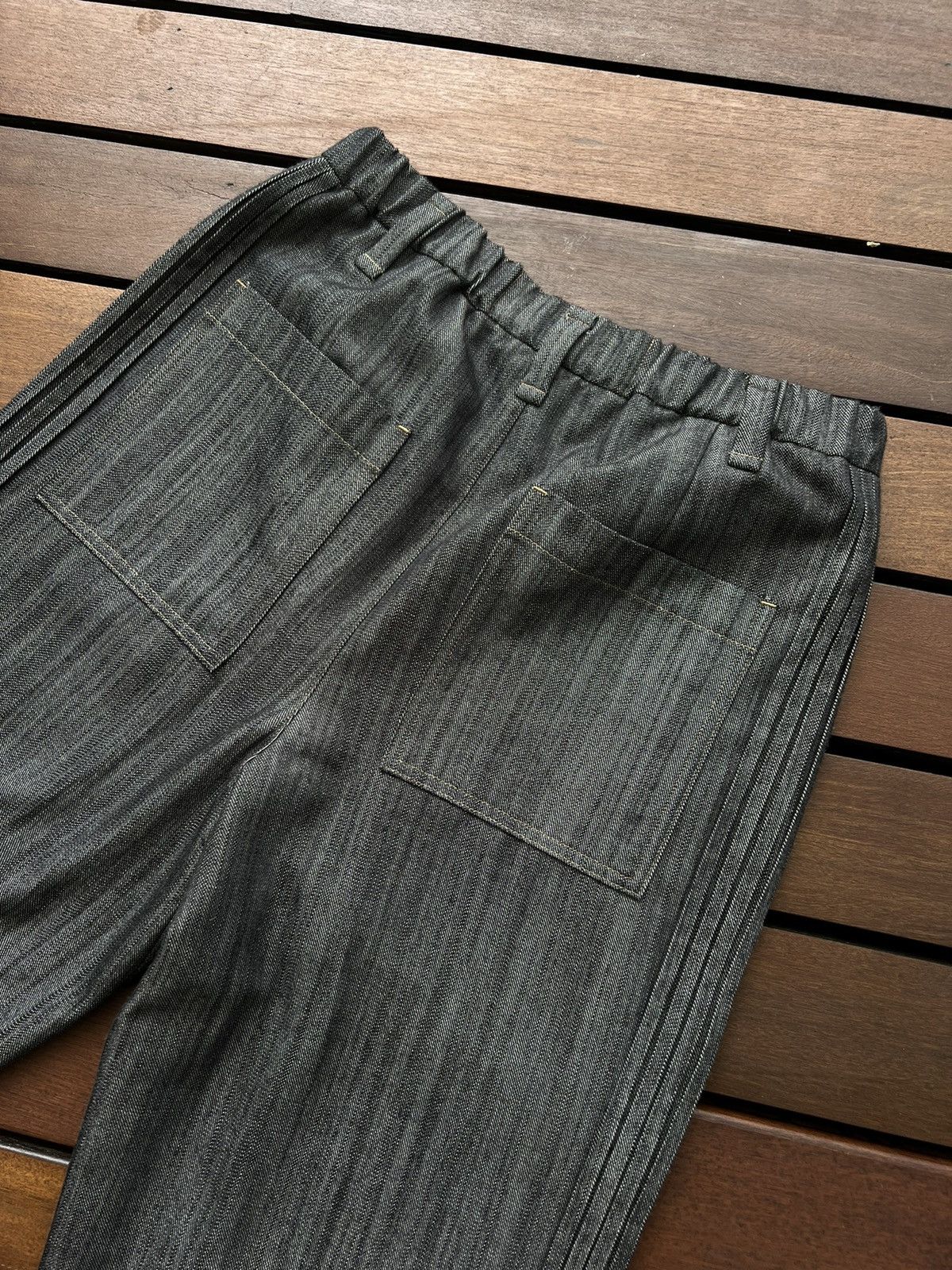 Issey Miyake Issey Miyake Men IM Side Pleated Denim Pants Size US 30 / EU 46 - 10 Thumbnail