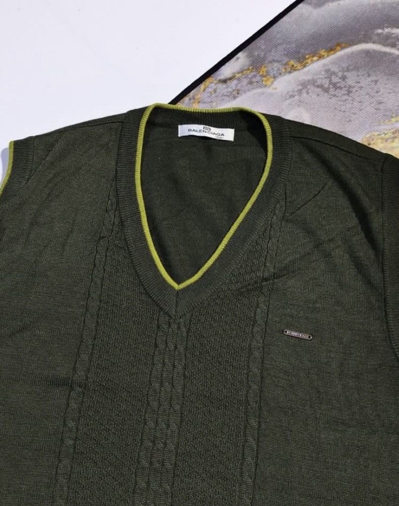 Balenciaga Vintage Balenciaga Cable Vest Knitwear Size US L / EU 52-54 / 3 - 2 Thumbnail