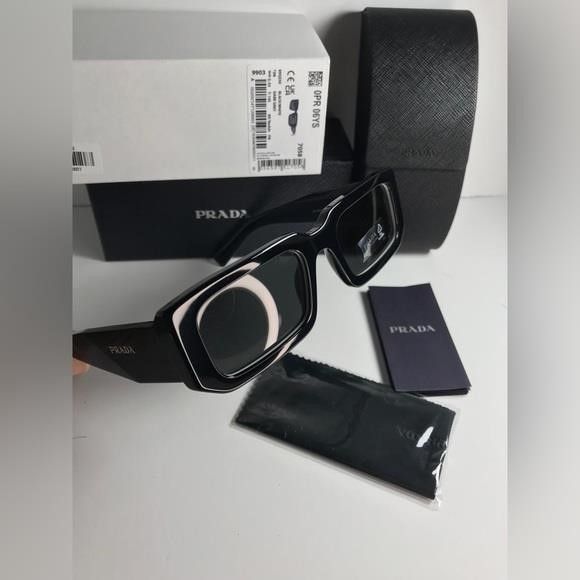 Prada New - Prada Eyewear PR 06YS rectangle frame sunglasses Size ONE SIZE - 14 Thumbnail