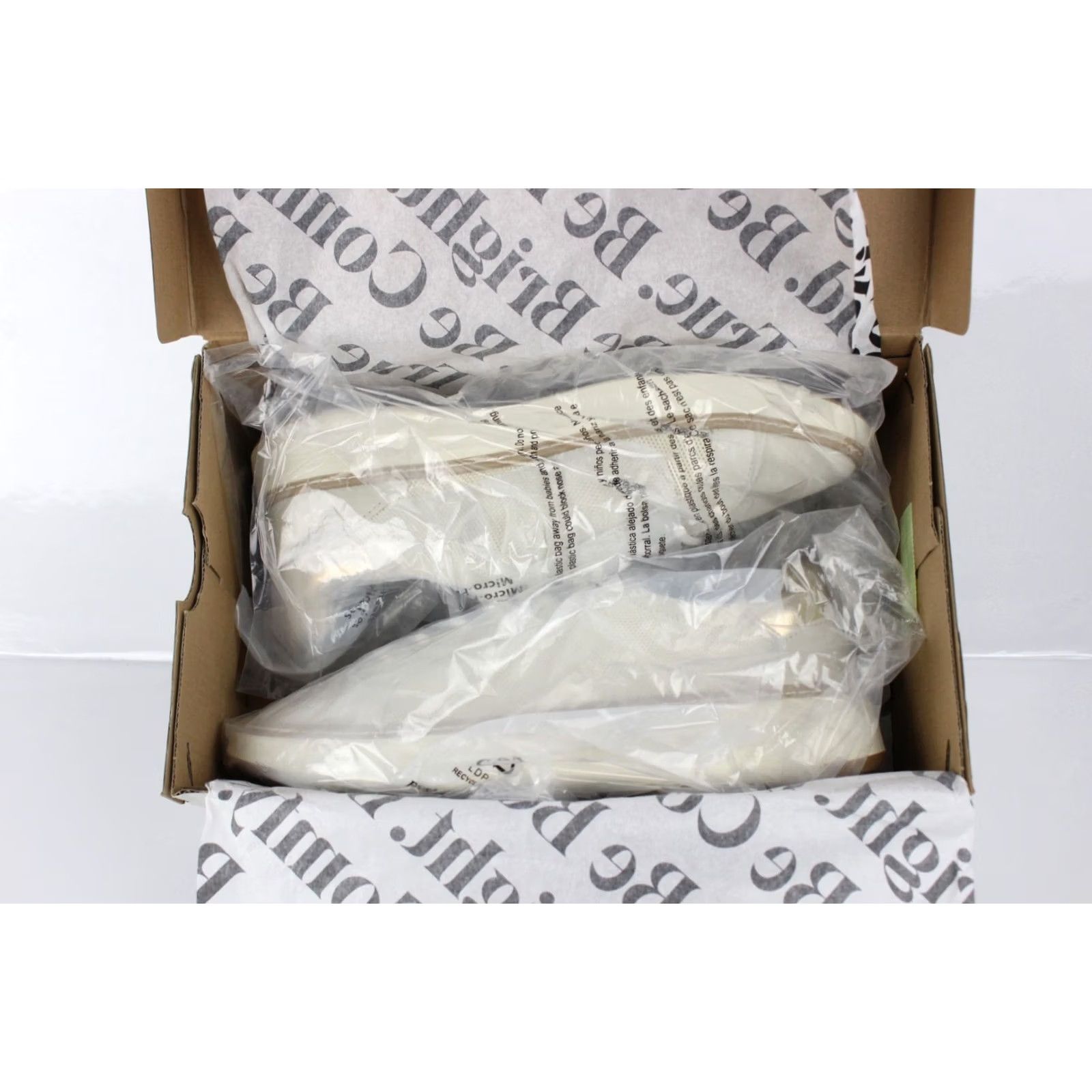 Hush Puppies Hush Puppies Cane Sneakers Women's 9M White Suede Casual Low Top - Ceiling White Cow Suede Size US 9 / IT 39 - 4 Thumbnail