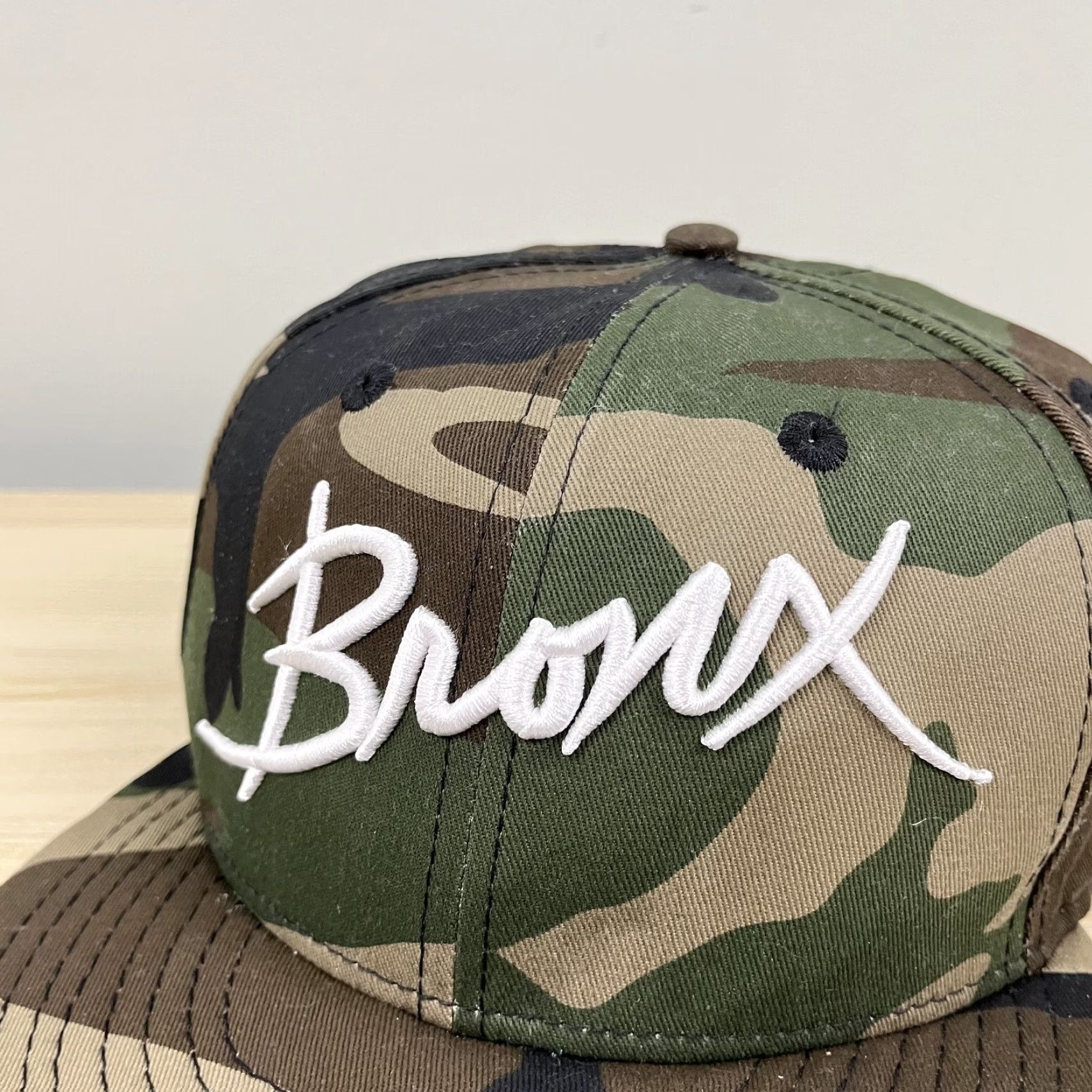 New Era New Era New York Yankees Hat Fitted 7 1/2 59Fifty 5950 Green Camo Script Mens Size ONE SIZE - 3 Thumbnail