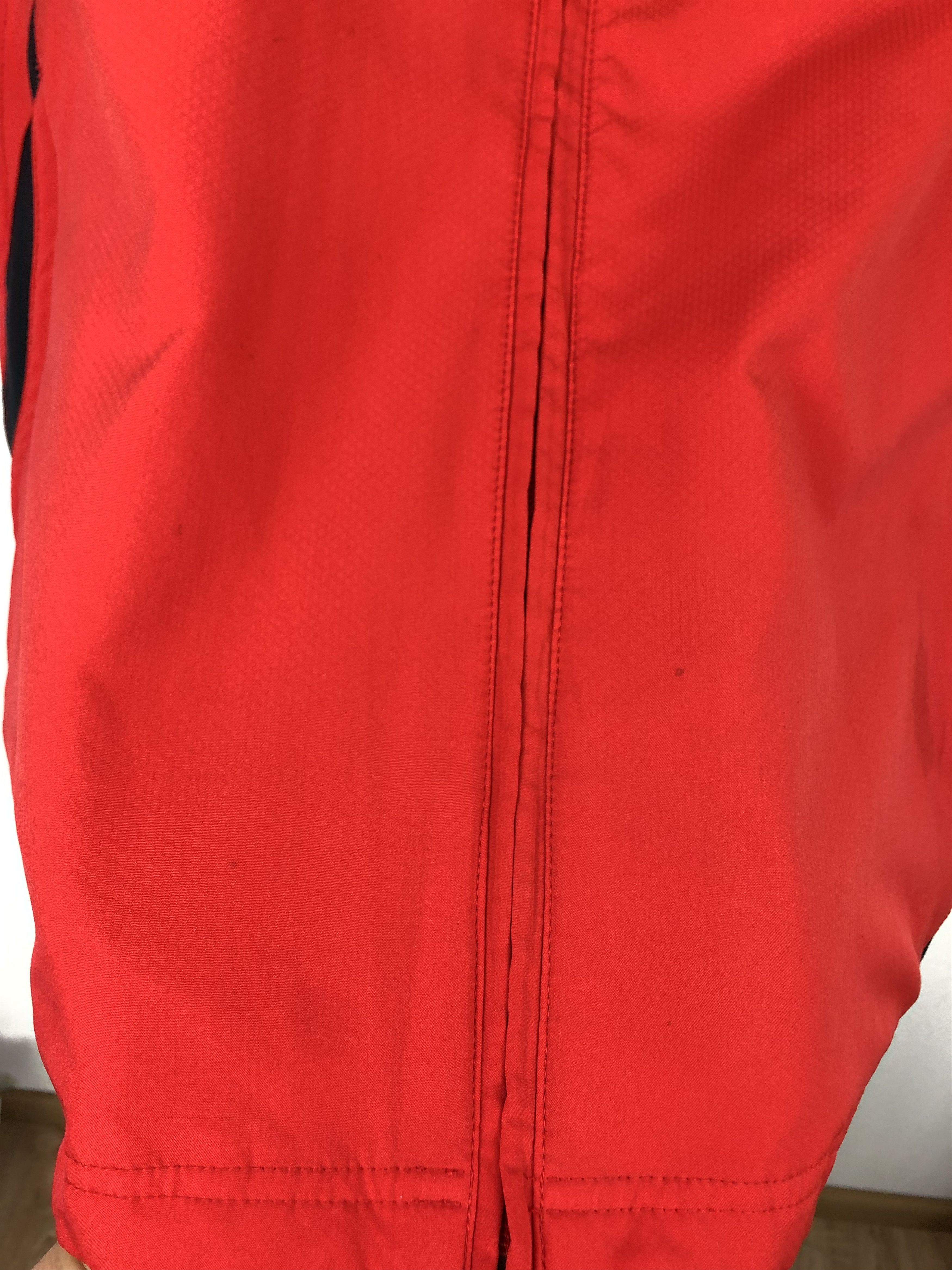 Nike Vintage Nike Manchester United Football Jacket Soccer Track Size US L / EU 52-54 / 3 - 5 Thumbnail