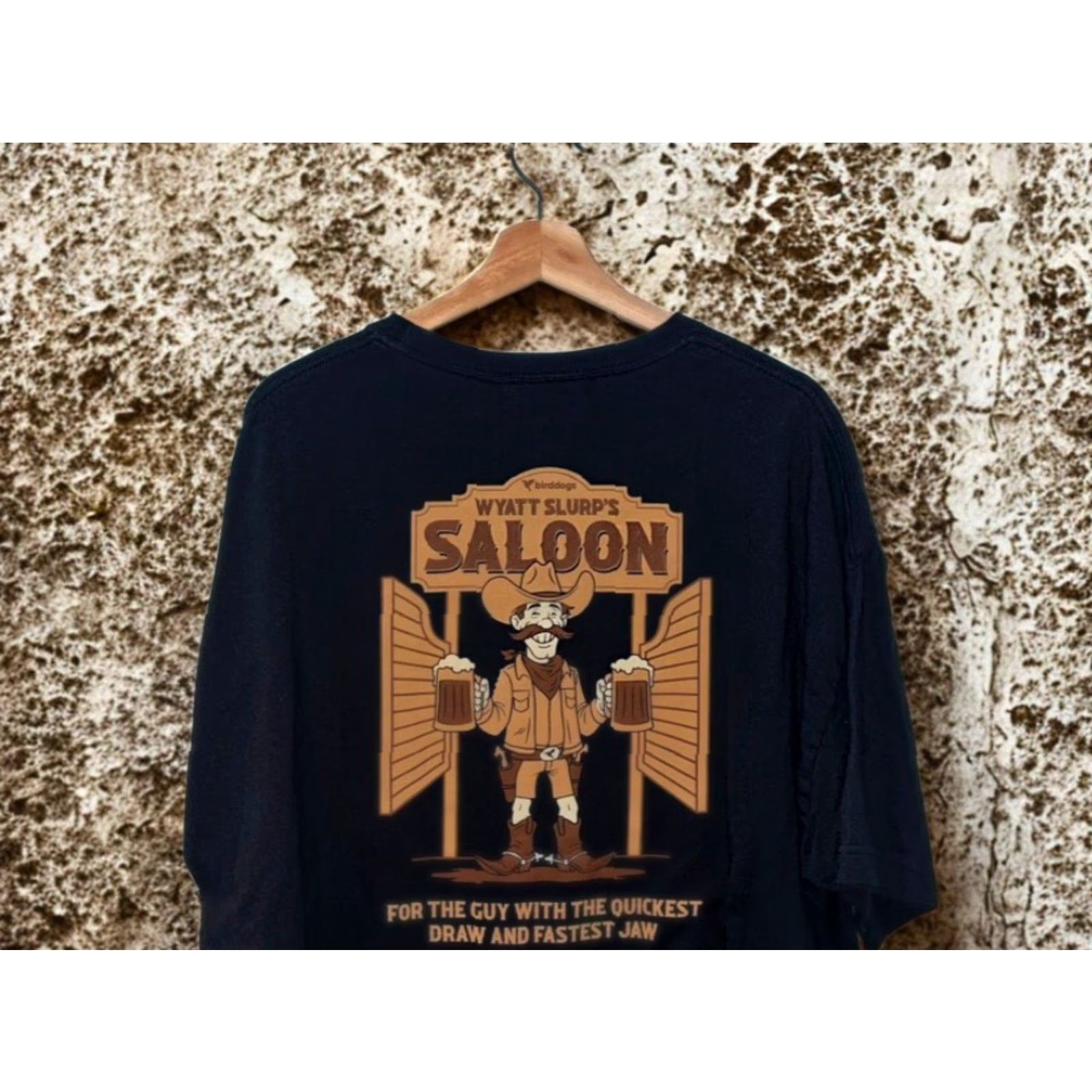 Vintage Birddogs Wyatt Slurp’s Saloon Tee 2XL Black Graphic Front & Back Print Men’s T-Shirt EUC Size US XXL / EU 58 / 5 - 6 Thumbnail