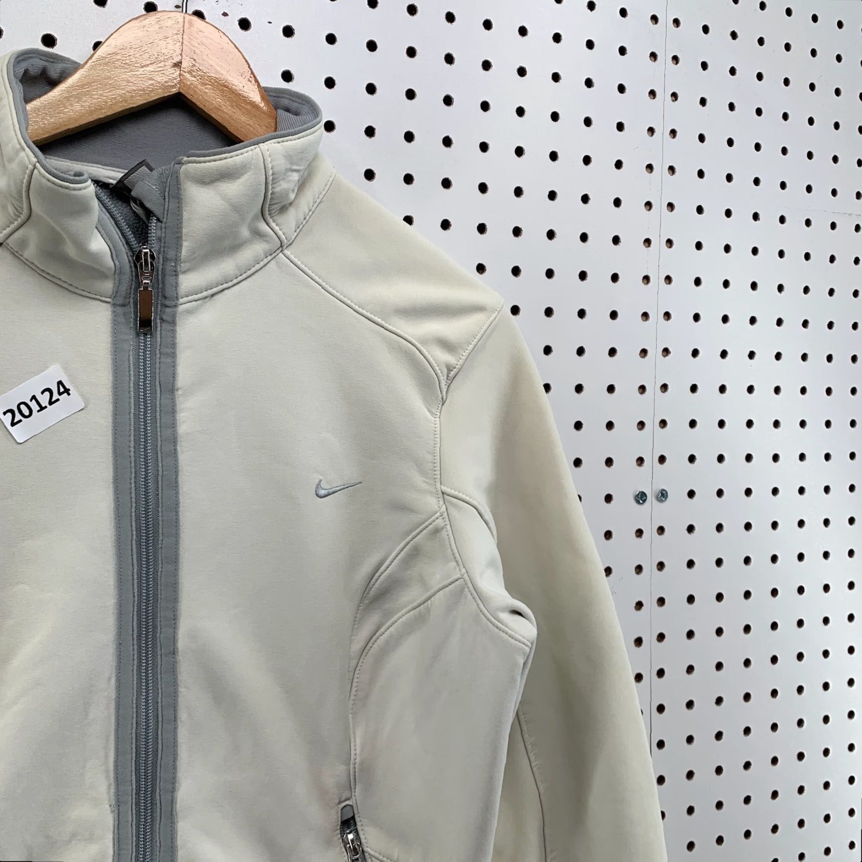 Nike VINTAGE Nike Fleece Full Zip Jacket Womens Medium Pockets Size M Ivory Jersey Size M / US 6-8 / IT 42-44 - 7 Thumbnail