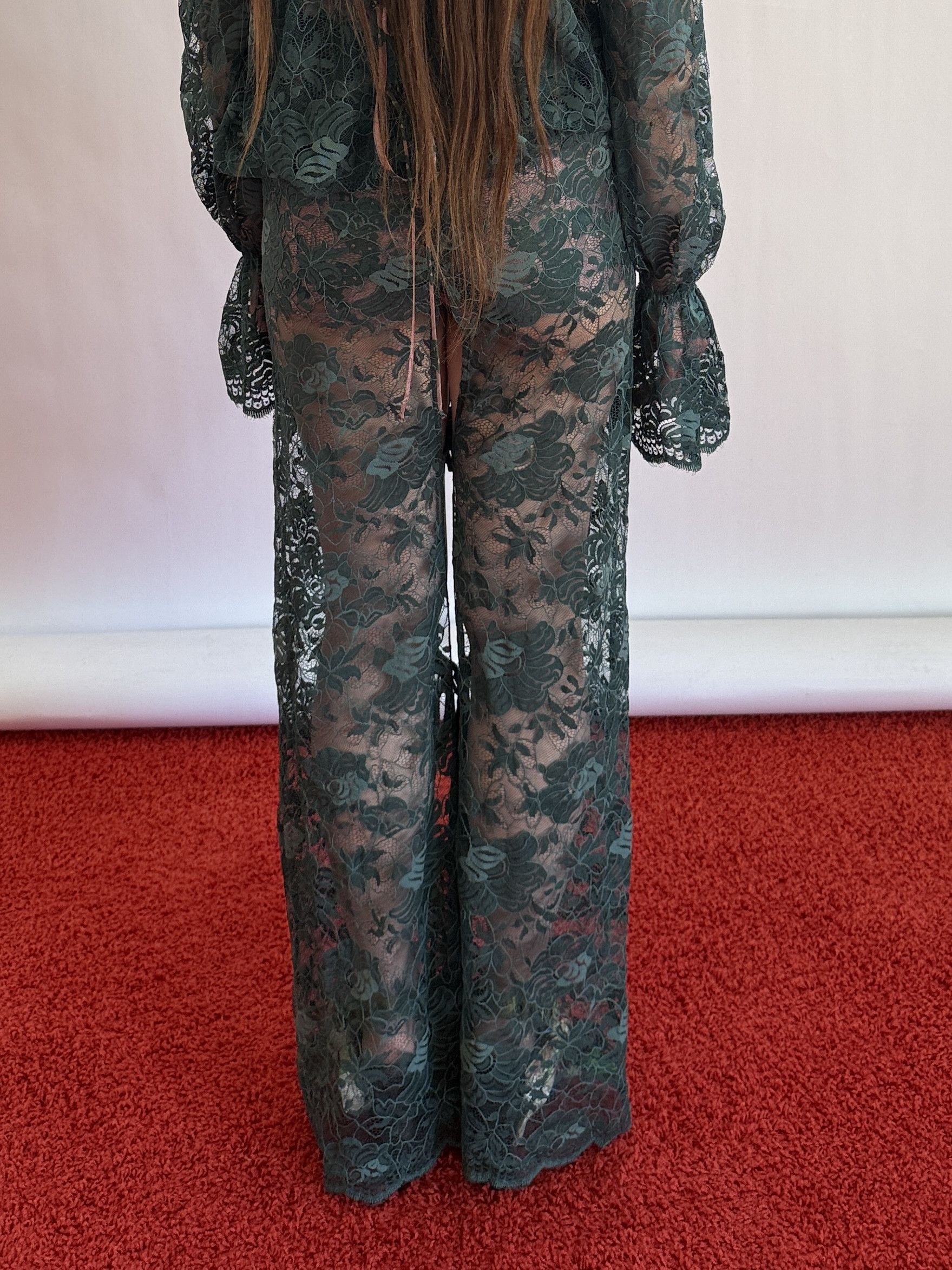 Vivienne Westwood 2019 Green Lace Pants w/ Oriental Pink Strcutured underwear Size 26" / US 2 / IT 38 - 2 Thumbnail