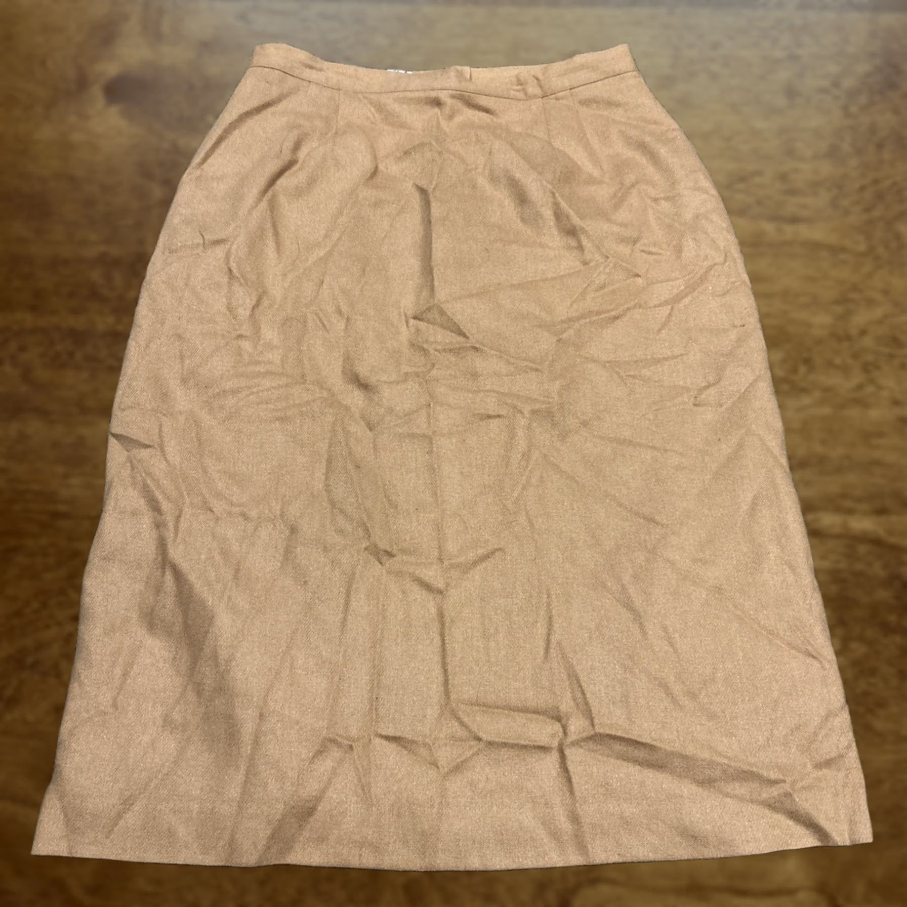 Vintage Michele Vintage Skirt Womens 13/14 Wool Light Brown A47 Maxi Long Brown Wool Skirt Vintage Womens Mens Girls Mens? Size 34" / US 12 / IT 48 - 1 Thumbnail