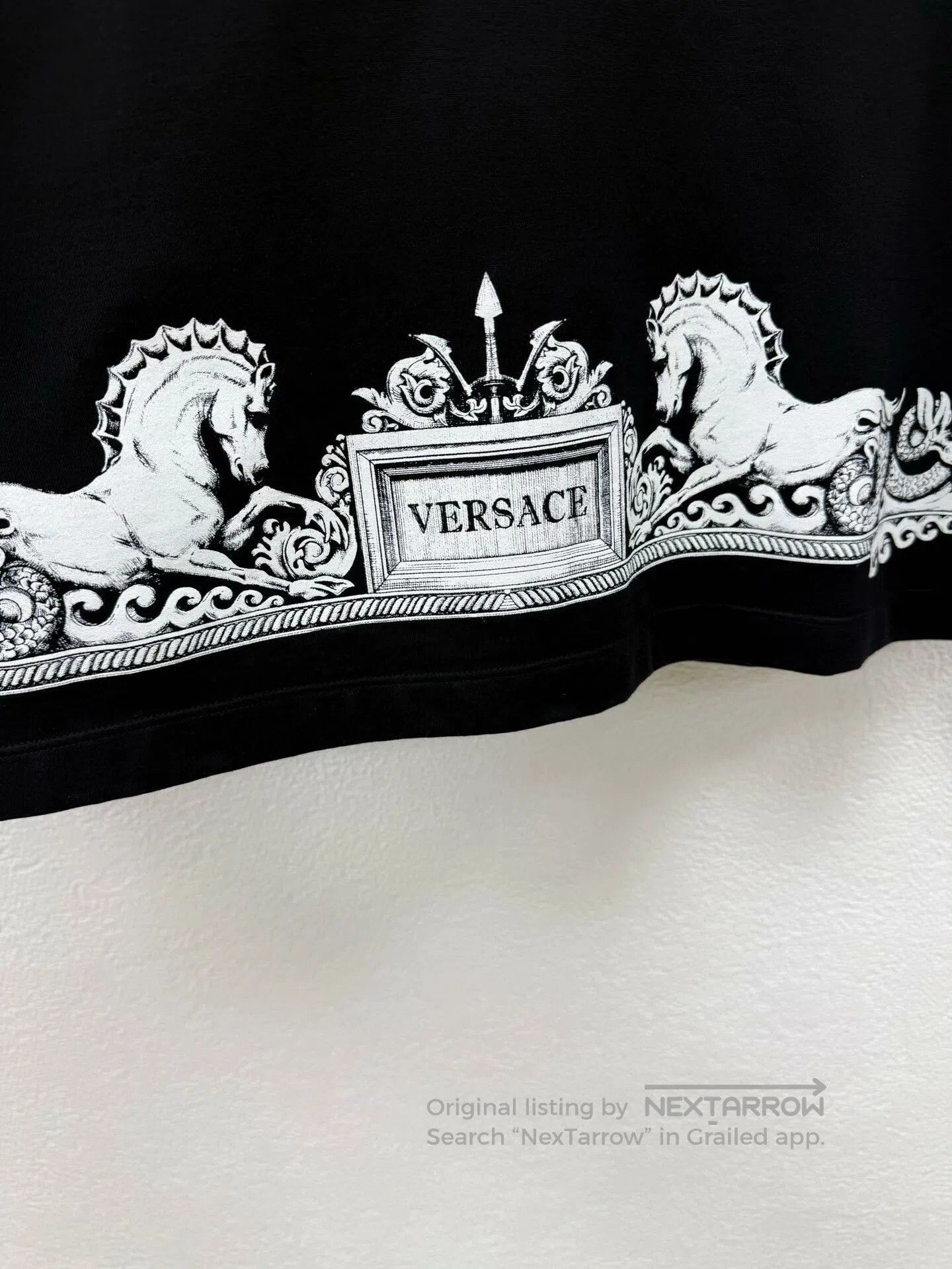 Versace VERSACE Cotton Short Sleeve T-Shirt. Size US L / EU 52-54 / 3 - 5 Thumbnail