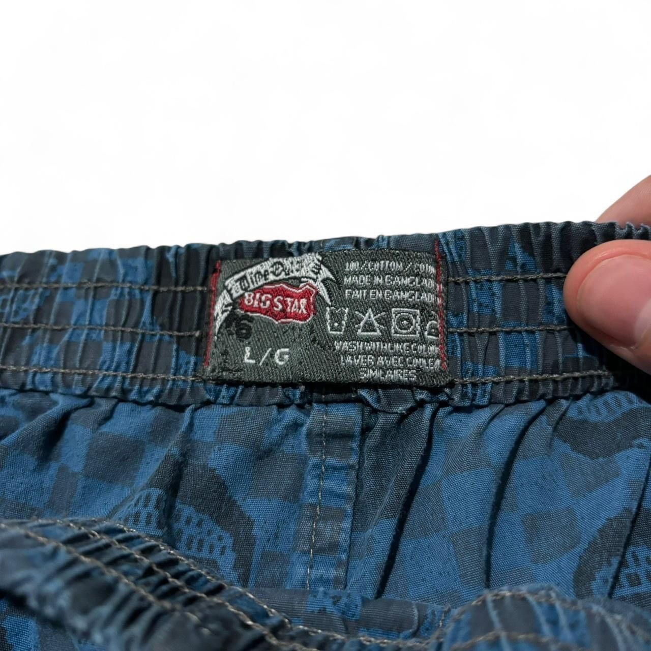 Vintage Vintage Y2K Blue All Over Print Skull Head Boxers Shorts Size 32 - 4 Thumbnail