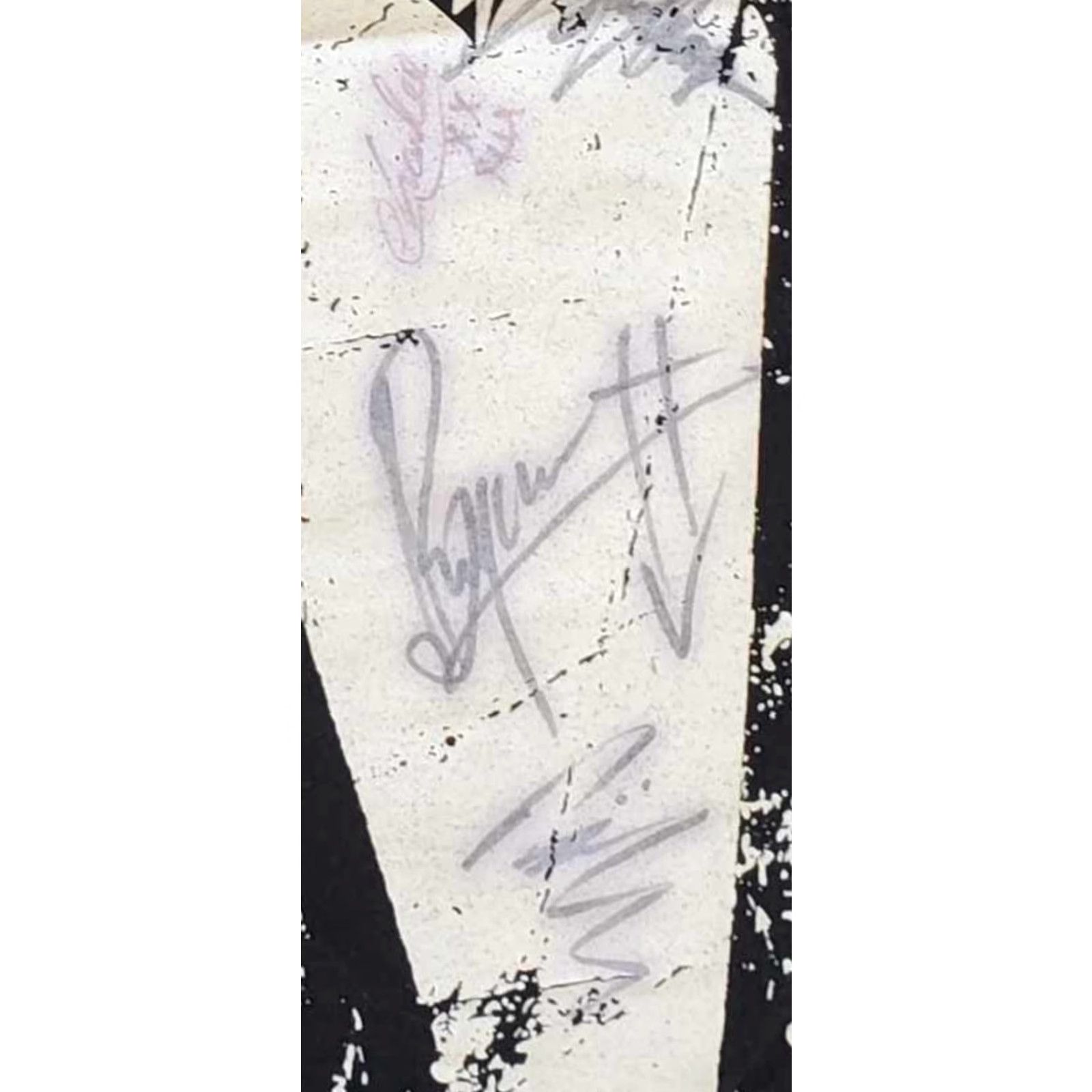 Gildan VINTAGE Farewell My Love tour T Shirt Band Tee SIGNED Size Small RARE S Black Gildan Unisex Adults T-Shirt Size US S / EU 44-46 / 1 - 3 Thumbnail