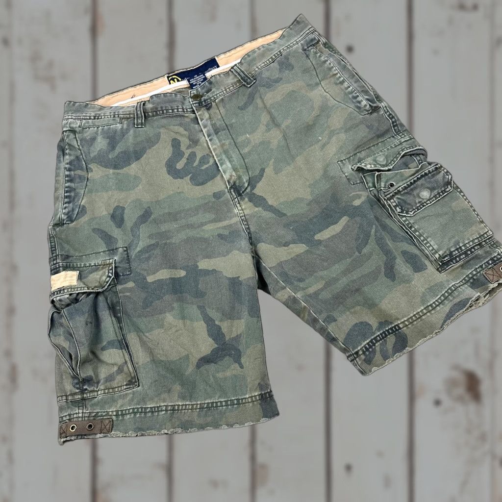 Nautica Vintage Nautica Camo Cargo Shorts Mens 38 Green Army Casual Pants Cargo Short Mens 38 Camouflage Canvas Distressed Pockets (Adult Mens) Size US 38 / EU 54 - 1 Thumbnail