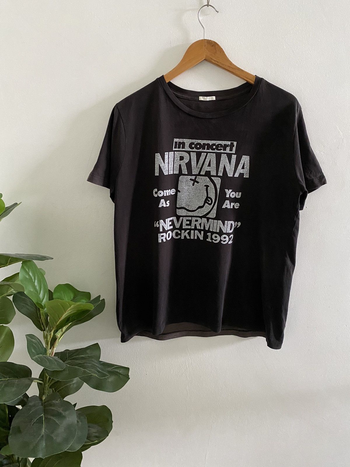 Vintage VTG Nirvana Shirt "Nevermind" Sun Faded rare Size US XL / EU 56 / 4 - 8 Thumbnail