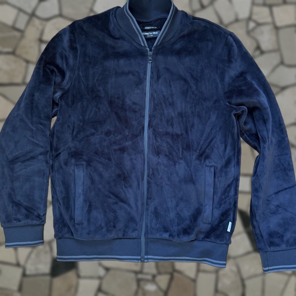 Kenneth Cole Kenneth Cole Mens Velour Full Zip Bomber Jacket M Black Velour Full Zip Bomber Jacket Mens C24 Size US M / EU 48-50 / 2 - 1 Thumbnail