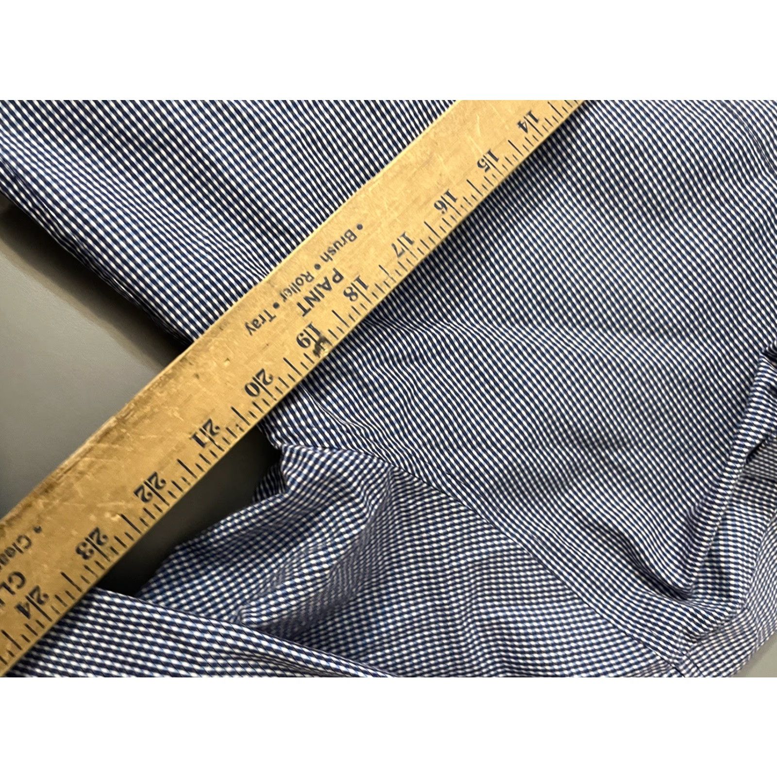 Calvin Klein Calvin Klein Shirt Slim Fit Reg Fit 15.5 Blue Gingham Plaid Dress Shirt Mens Regular Blue 15.5 Nobel Shine? Size US L / EU 52-54 / 3 - 5 Thumbnail