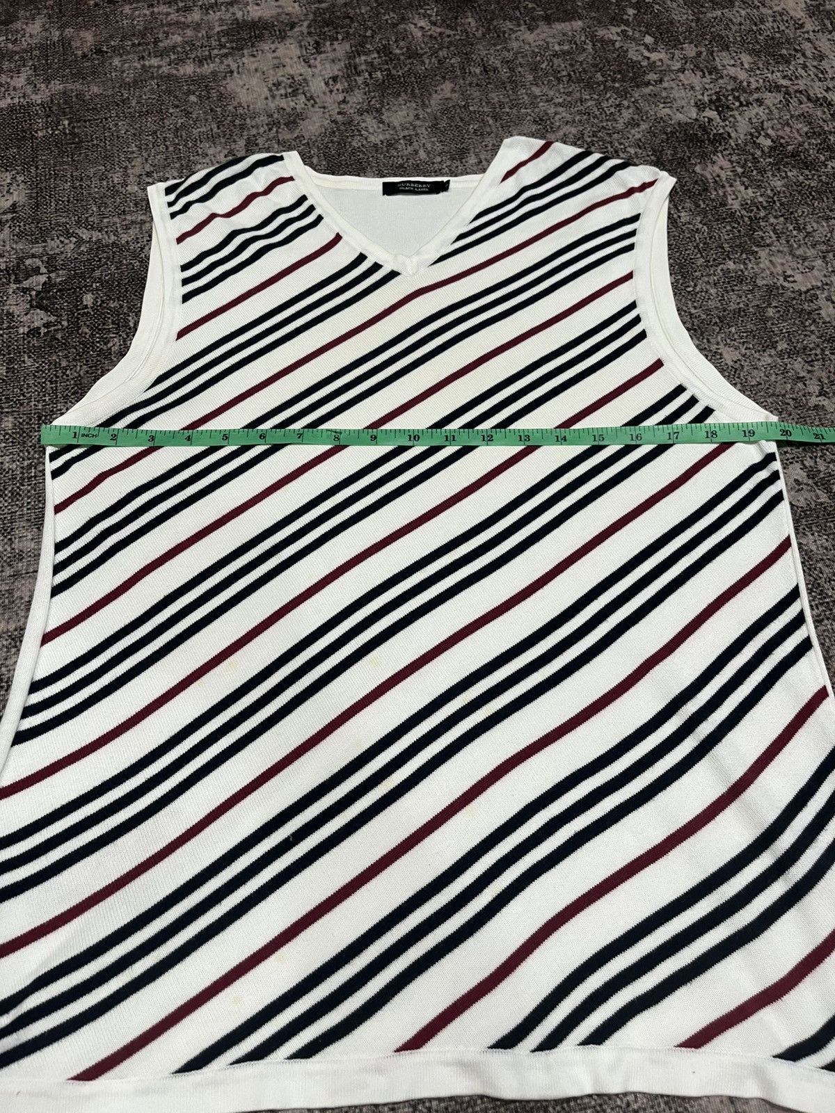 Burberry Authentic Burberry Black Label Overwork Sleeveless Size US M / EU 48-50 / 2 - 7 Thumbnail