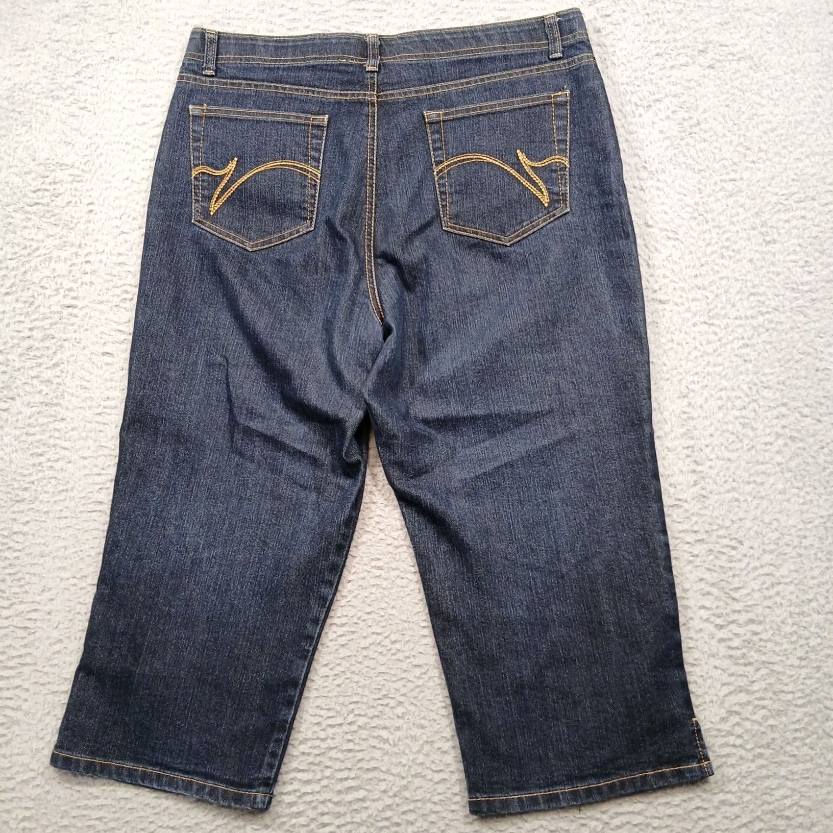 Gloria Vanderbilt Gloria Vanderbilt Stretch Waistband Denim Capri Jeans Womens 12 Dark Wash Size 34" / US 12 / IT 48 - 2 Thumbnail