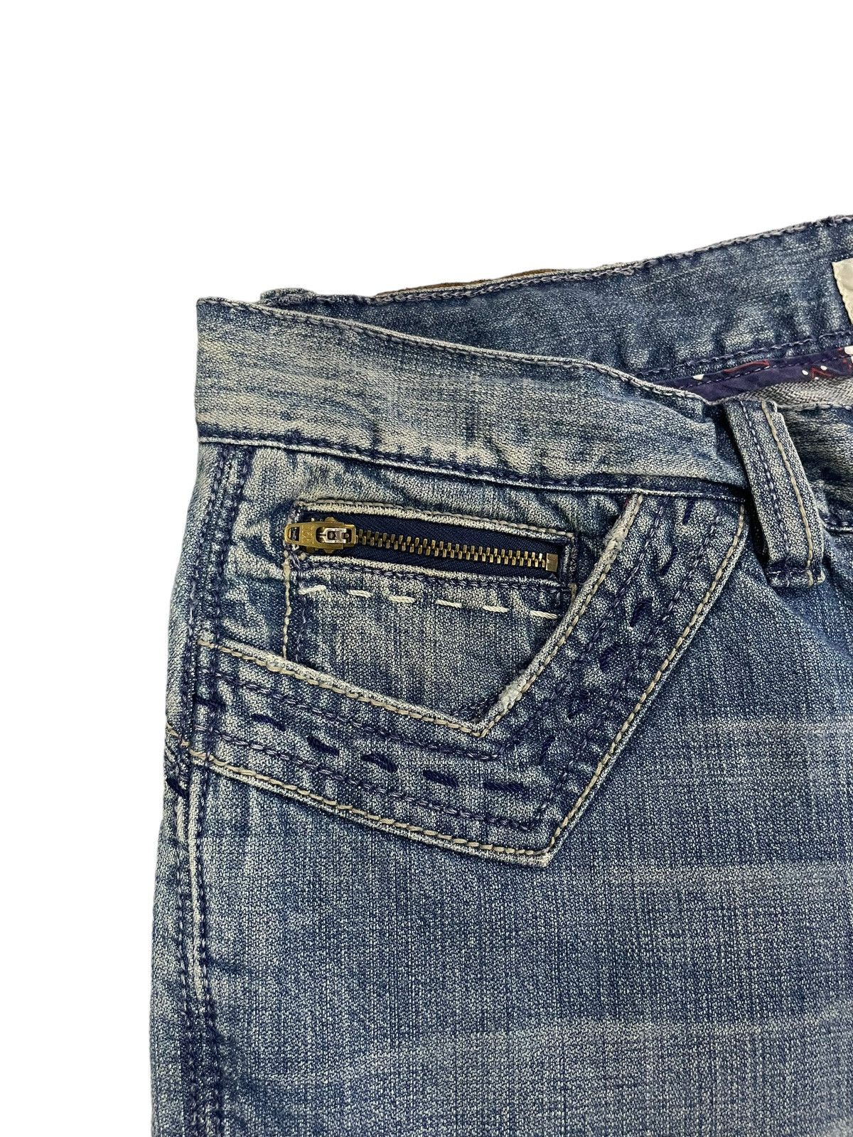 Antik Denim Vintage Antik Denim Flare Jeans Embroidery Velvet Size US 33 - 8 Thumbnail