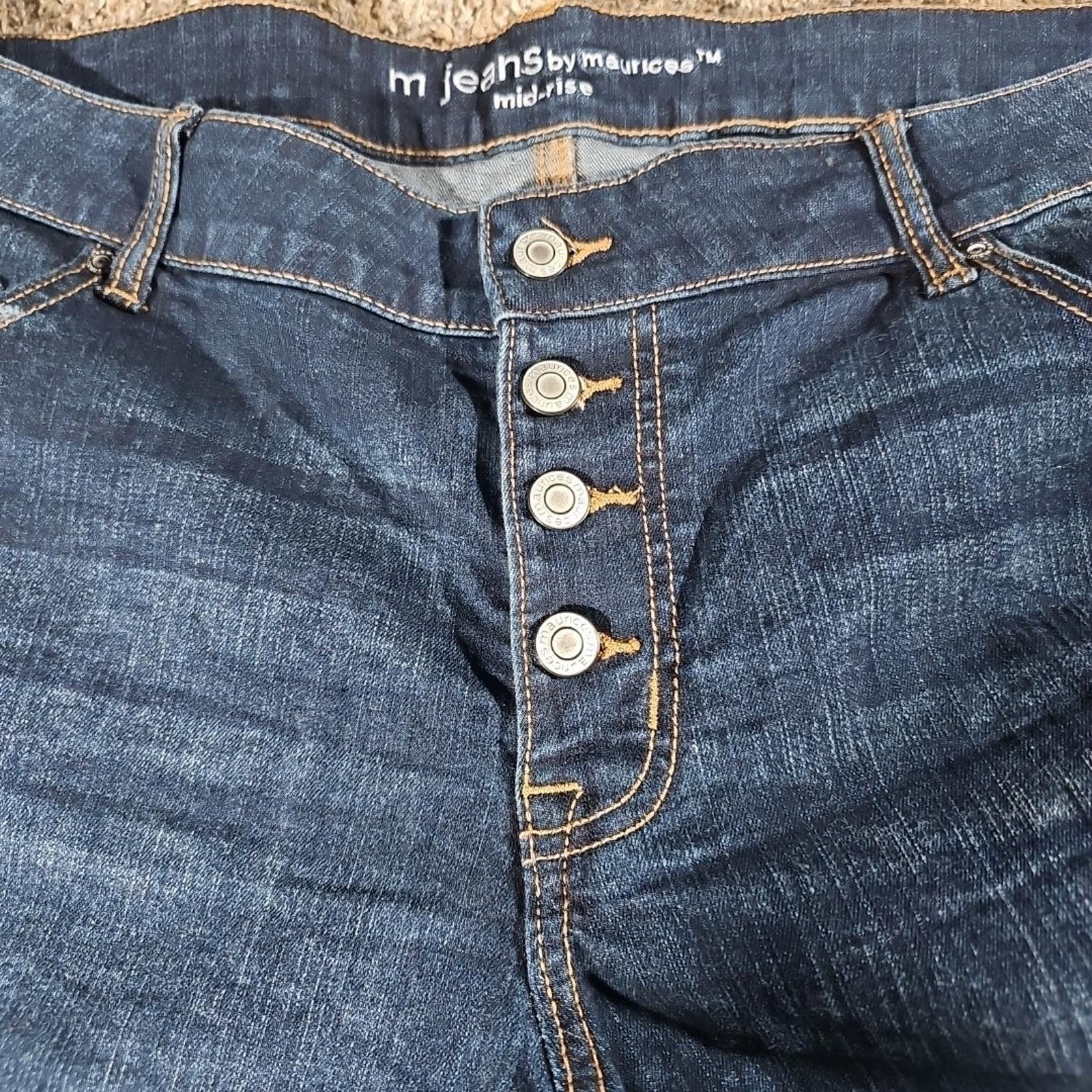 Other M Jeans By Maurices Mid-rise 18W Shorts Size 40" / US 18 - 2 Thumbnail