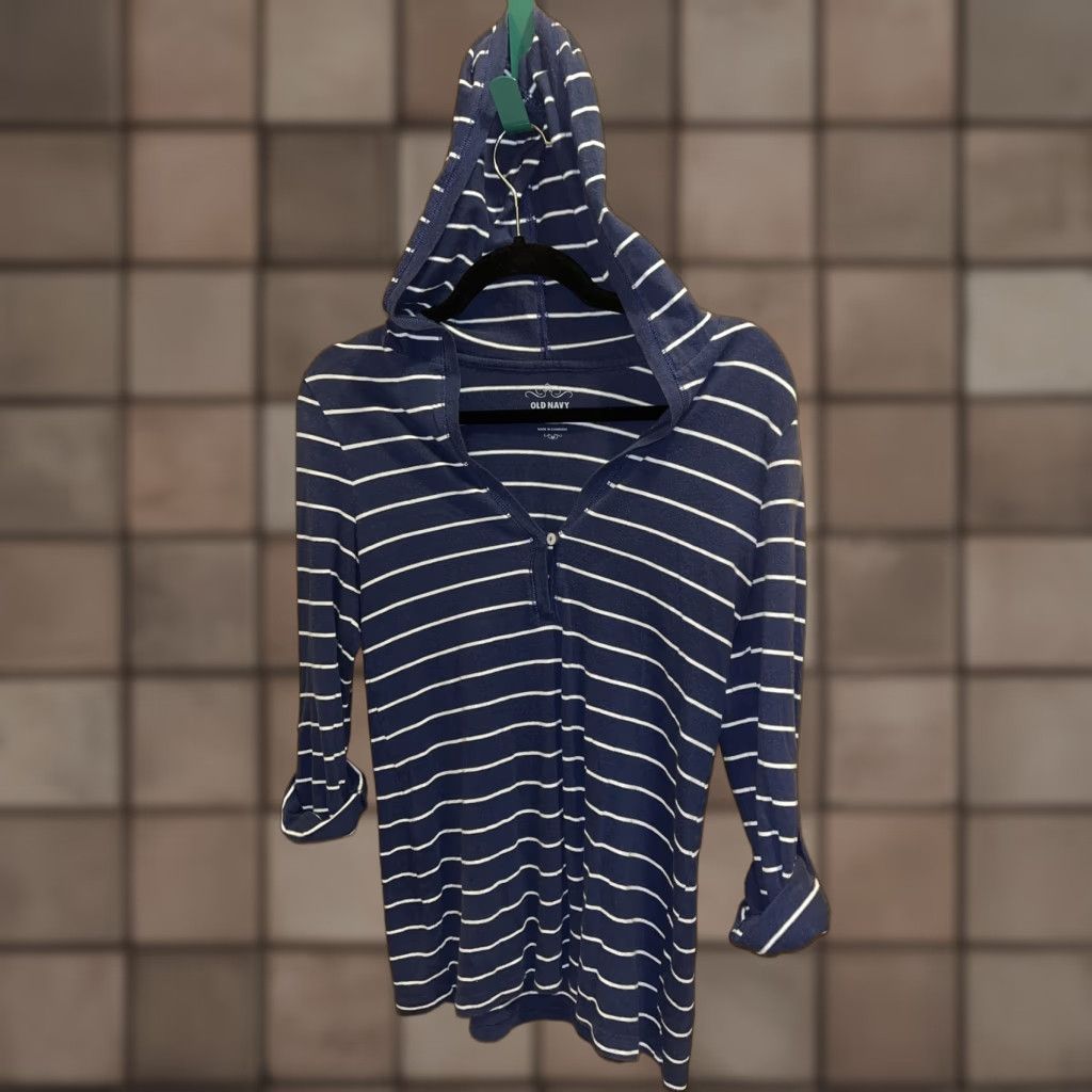Old Navy VINTAGE Old Navy Women XS Blue Striped Cotton Hooded Henley Blouse 3/4 Sleeve Fall Spring Summer Winter Size XS / US 0-2 / IT 36-38 - 1 Thumbnail