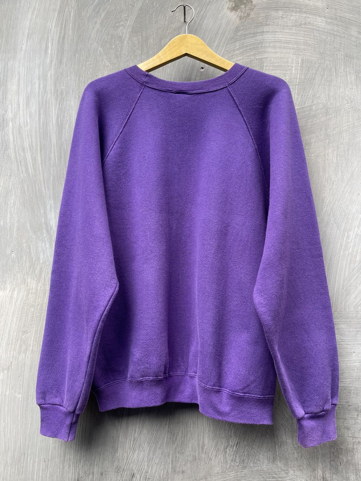 Adidas Adidas Vintage Crewneck - Size on tag M| Rare 90s Look. Size US M / EU 48-50 / 2 - 3 Thumbnail
