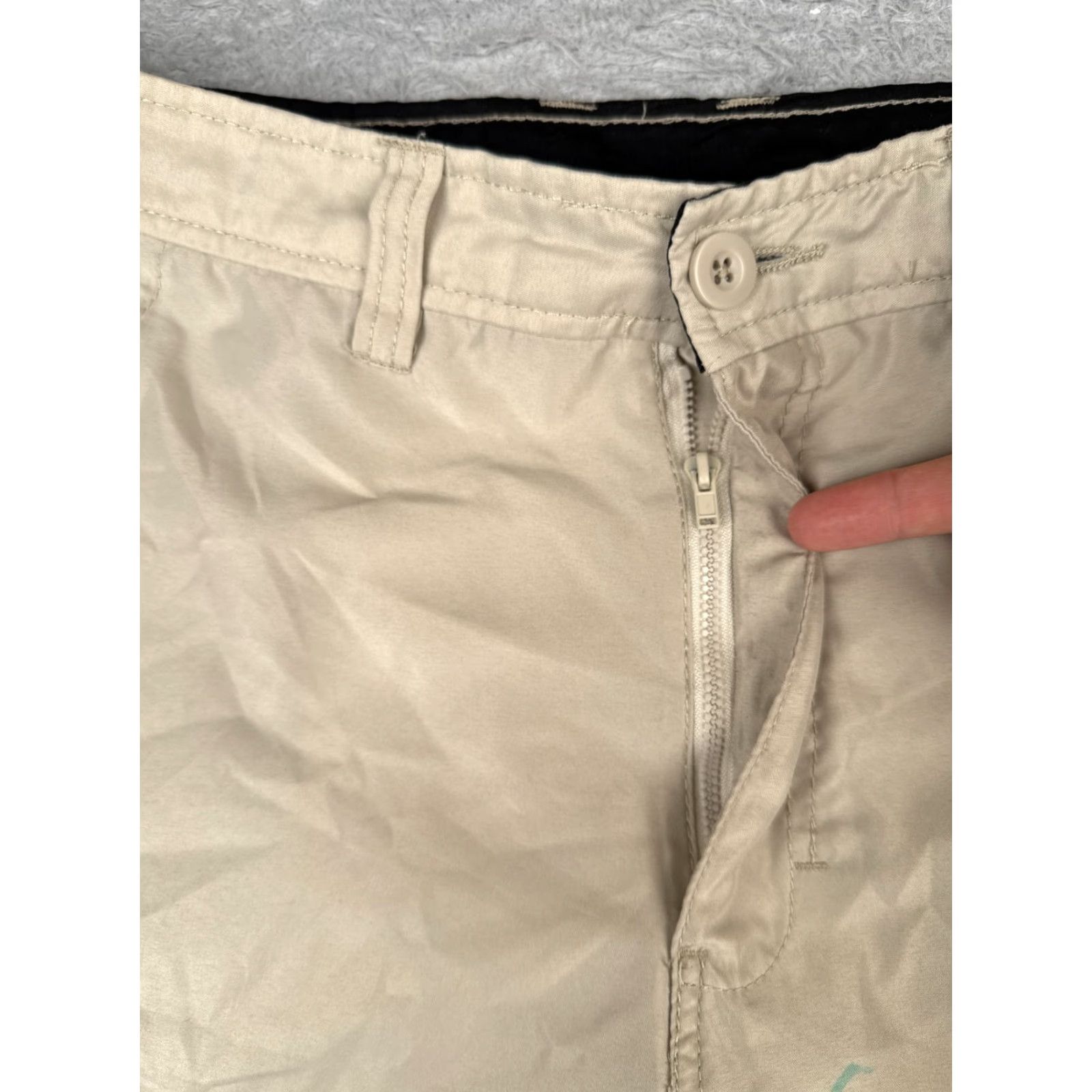 Burnside Burnside Men Cargo Shorts 32 Beige Polyester Blend Casual Beach 32x11 Vintage No Size US 32 / EU 48 - 6 Thumbnail