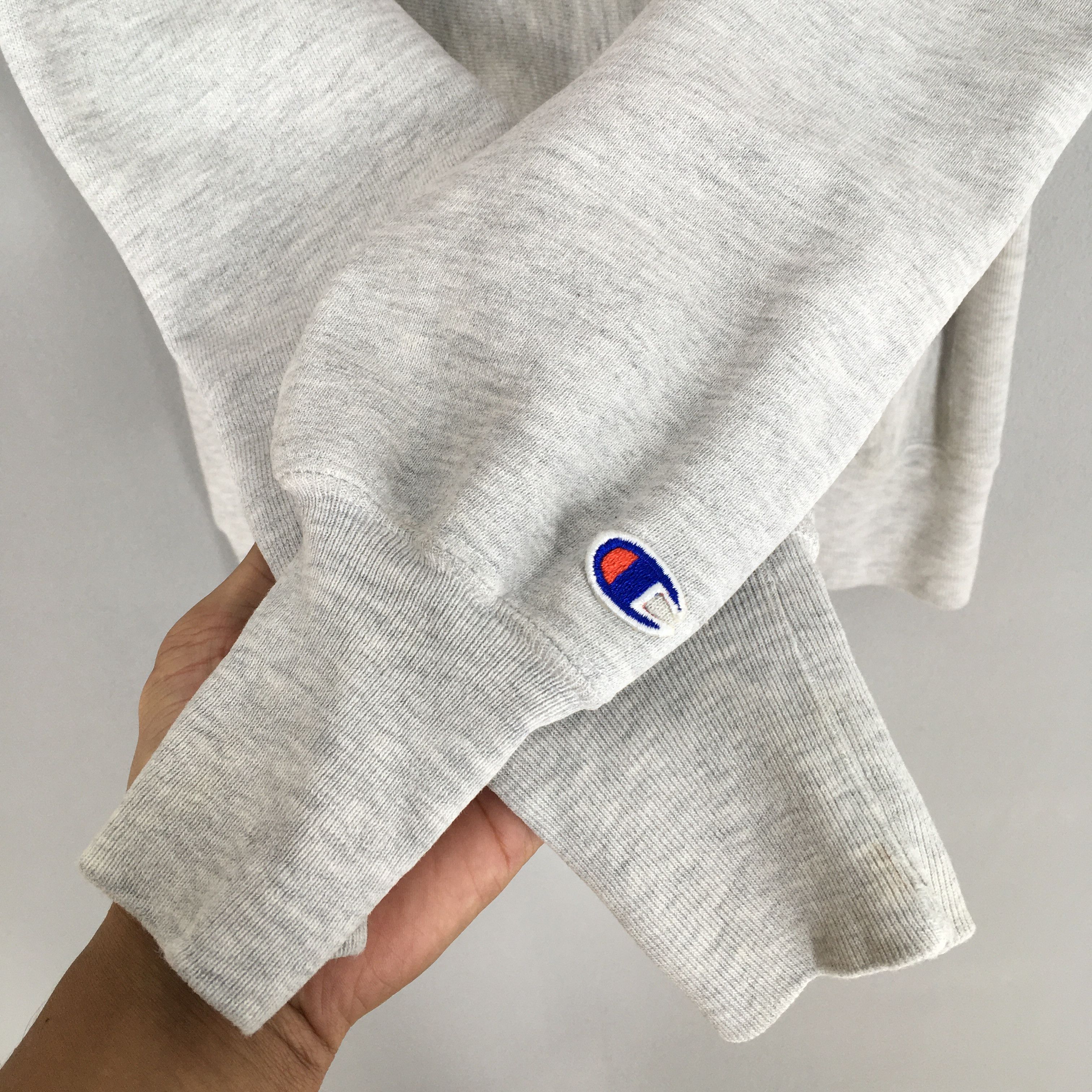 Other Vintage Champion Reverse Weave Dayton University Hoodies L Size US L / EU 52-54 / 3 - 4 Thumbnail