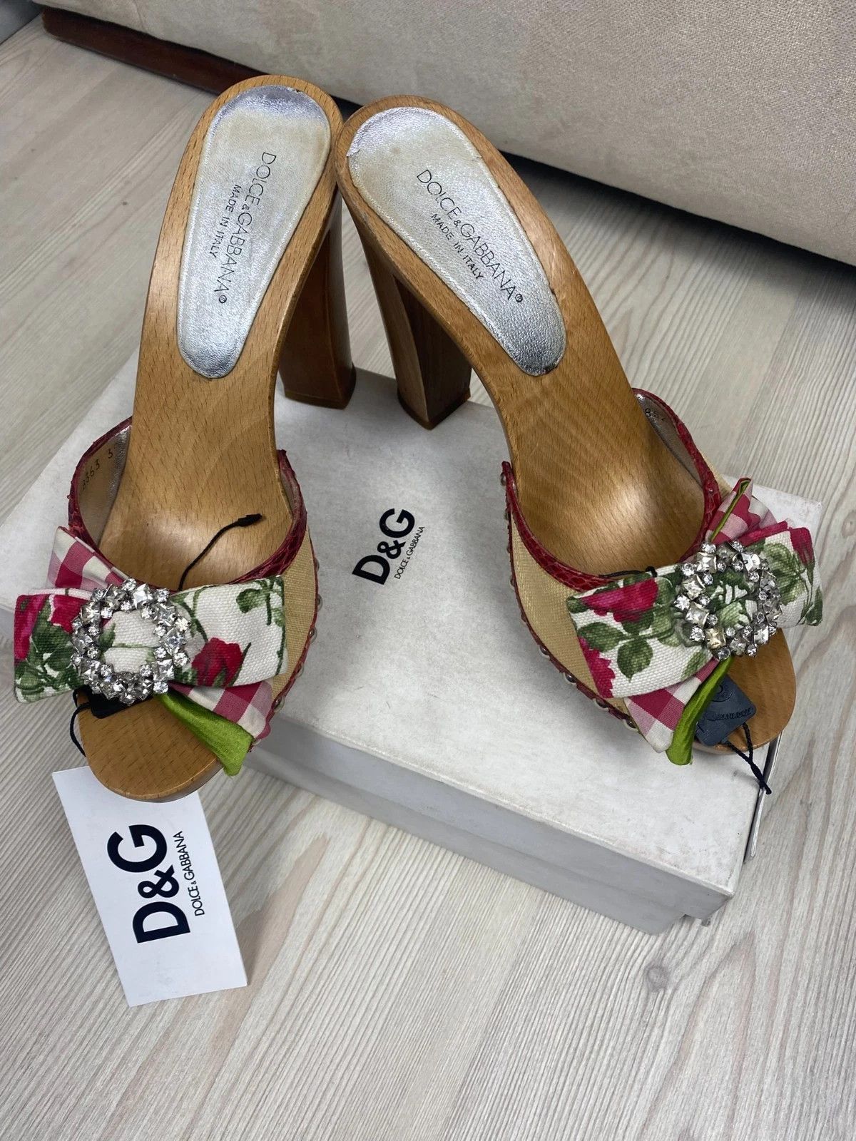 Dolce & Gabbana Dolce & Gabbana D&G Women’s Heels Size 38 EU Wood Sole. Size US 7 / IT 37 - 5 Thumbnail