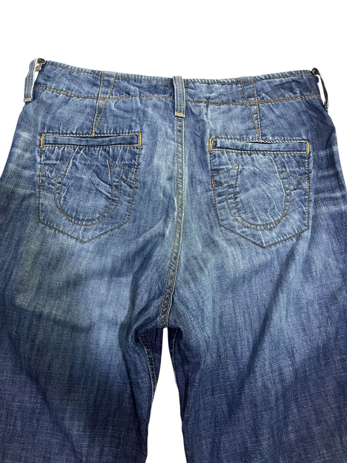 If Six Was Nine × Japanese Brand × True Religion VINTAGE TRUE RELIGION ROMAN PHOENIX WASHED BLUE JEANS Size US 32 / EU 48 - 9 Thumbnail