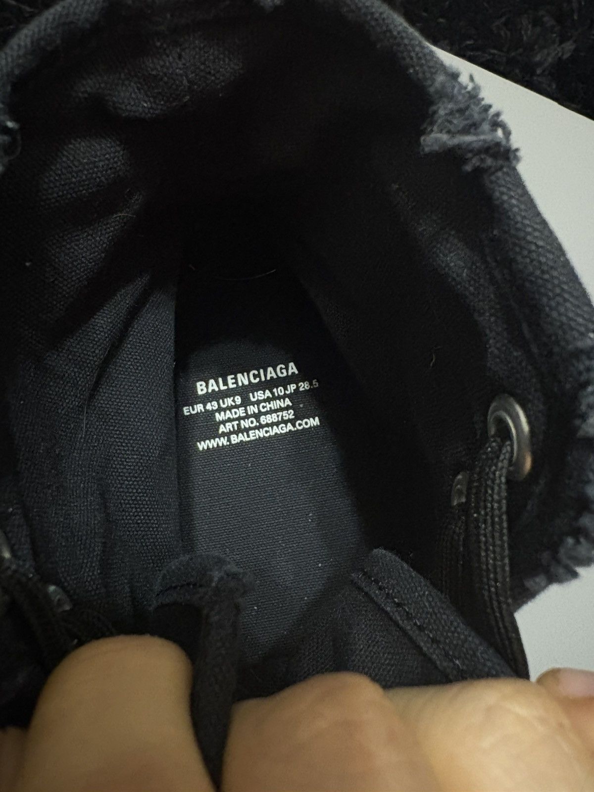 Balenciaga Balenciaga pierced destressed paris high tops + backpack Size US 10 / EU 43 - 7 Thumbnail