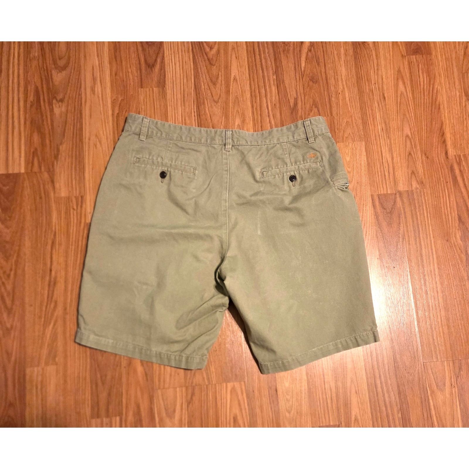 Dockers Dockers Khaki Shorts - Men's Size 38 - Great Condition! Size US 38 / EU 54 - 3 Thumbnail