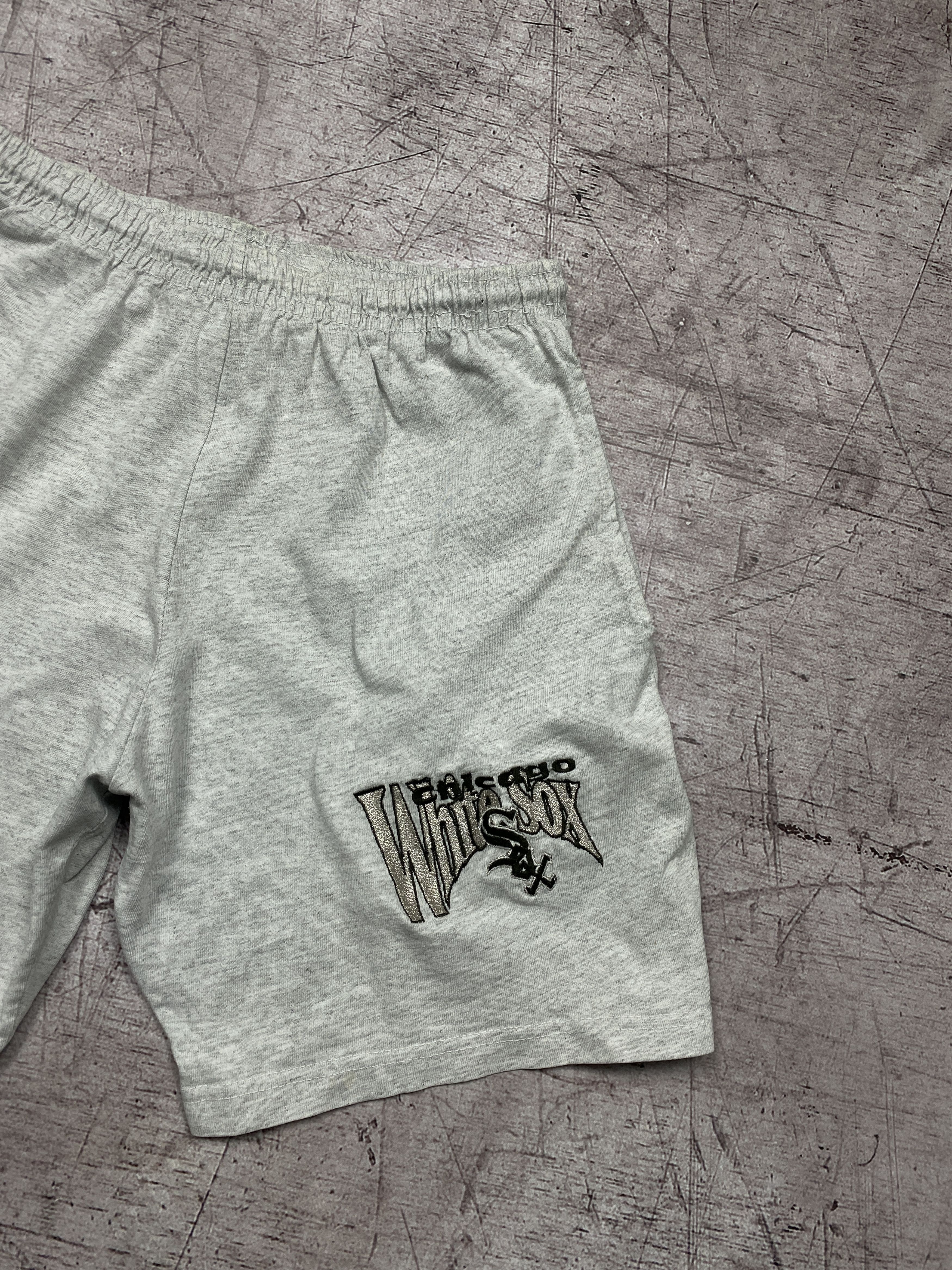 MLB × Vintage Chicago White Sox 90s Vintage Mens Cotton Shorts Size US 30 / EU 46 - 2 Thumbnail