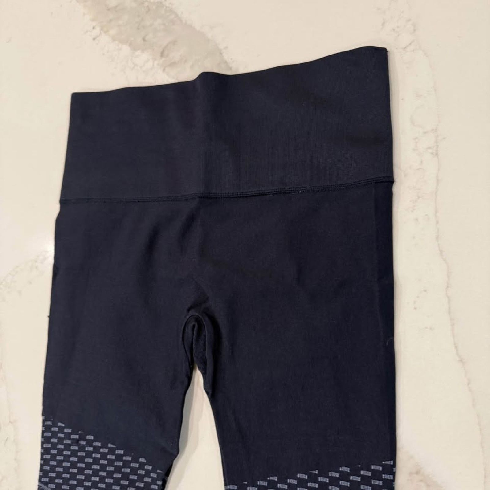 Spanx Spanx High Rise Seamless Moto Leggings Women’s Medium Size 30" / US 8 / IT 44 - 3 Thumbnail