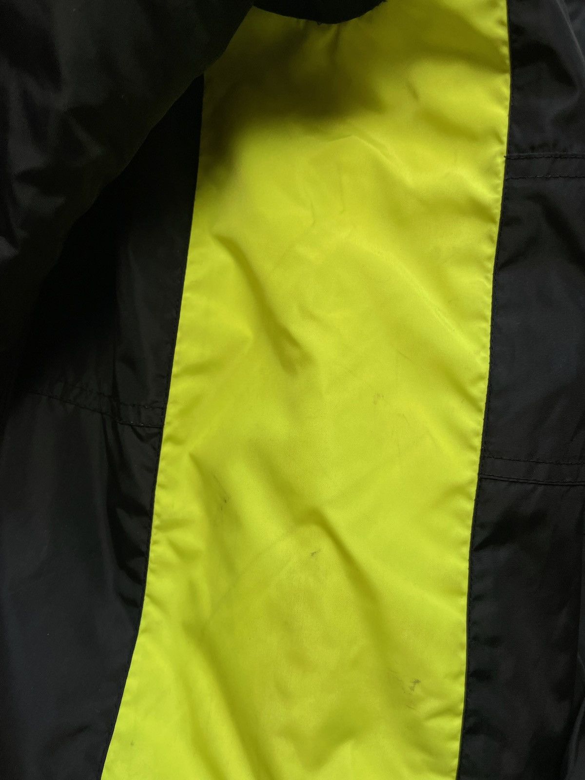 Vintage Vintage Nike Borussia Dortmund soccer jacket logo size Xs/S Size US XS / EU 42 / 0 - 7 Thumbnail