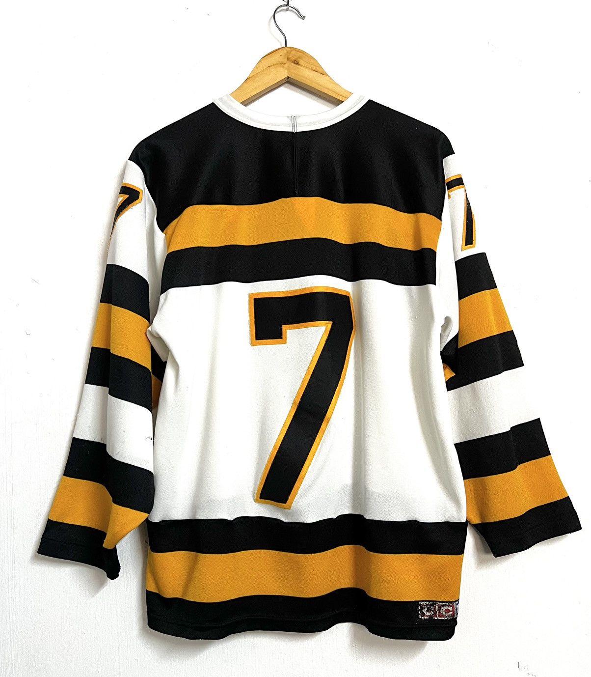 Vintage 🔥HOT DROPS🔥VINTAGE ICE HOCKEY JERSEY Size US M / EU 48-50 / 2 - 5 Thumbnail